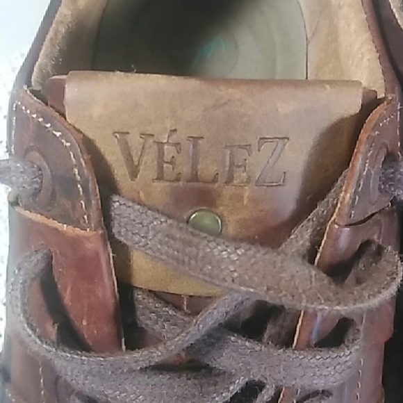 Velez size 8.5 Brown Leather sneakers - Picture 7 of 9